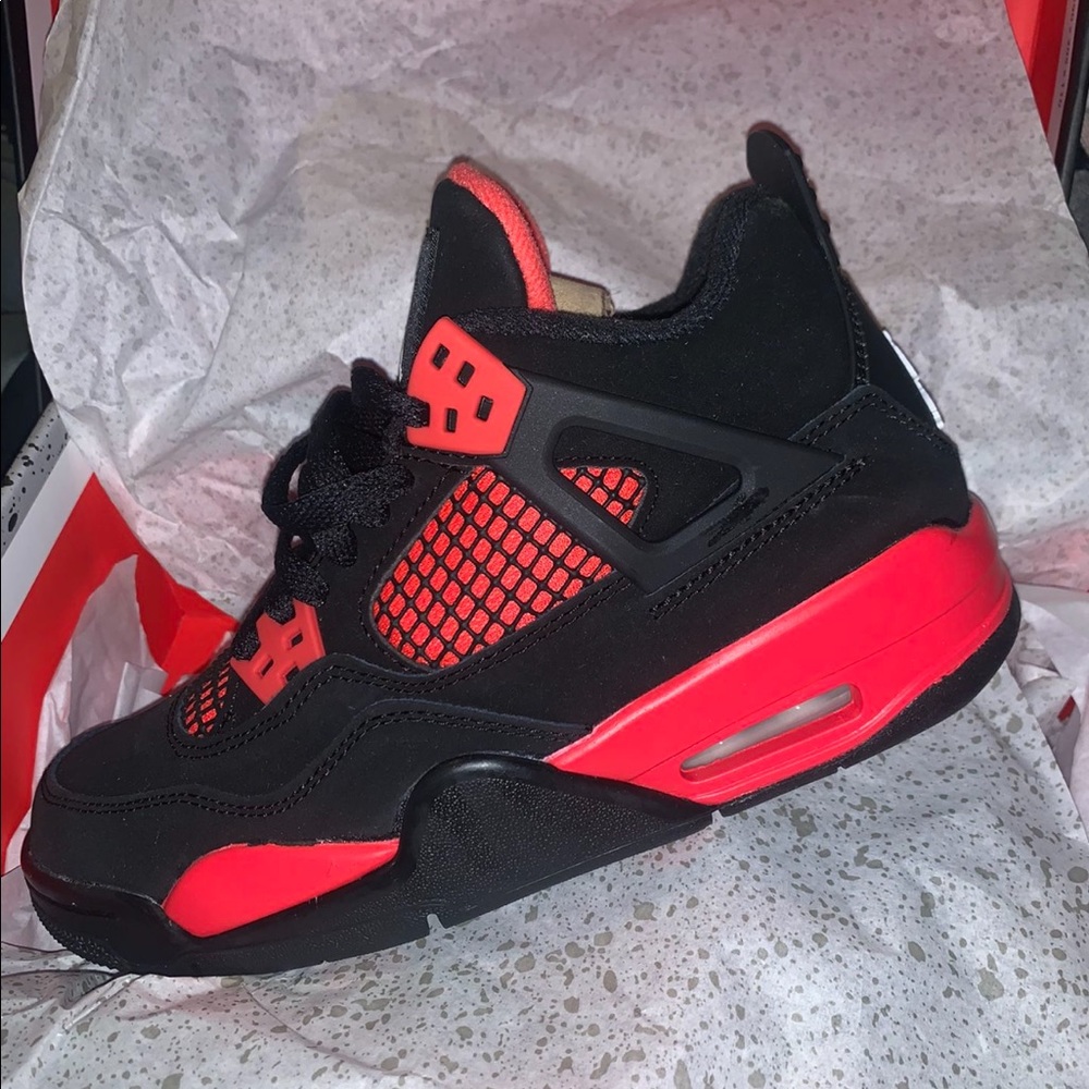 Brand New retro Jordan’s 4’s